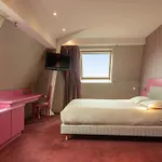 The Originals Boutique, La Maison Rouge, Lens Ouest 3* Noeux-les-Mines