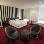 The Originals Boutique, La Maison Rouge, Lens Ouest Hotell Noeux-les-Mines