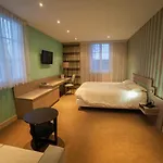 The Originals Boutique, La Maison Rouge, Lens Ouest Hotell