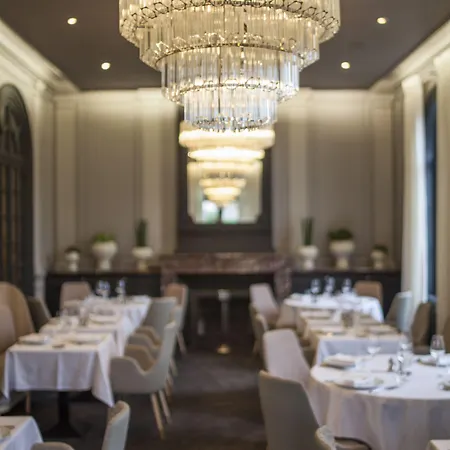 מלון The Originals Boutique, La Maison Rouge, Lens Ouest