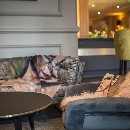 The Originals Boutique, La Maison Rouge, Lens Ouest 3*