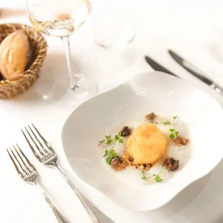 The Originals Boutique, La Maison Rouge, Lens Ouest 3*