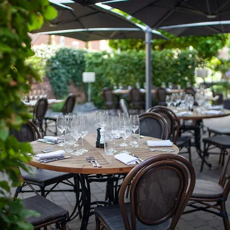 The Originals Boutique, La Maison Rouge, Lens Ouest מלון Noeux-les-Mines