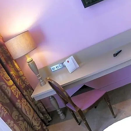 The Originals Boutique, La Maison Rouge, Lens Ouest 3* Noeux-les-Mines