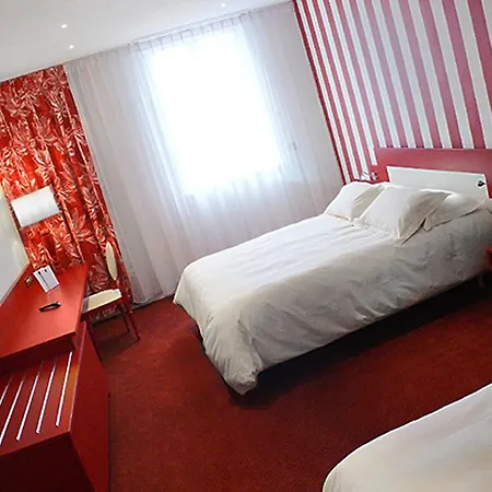 Hotel The Originals Boutique, La Maison Rouge, Lens Ouest Noeux-les-Mines