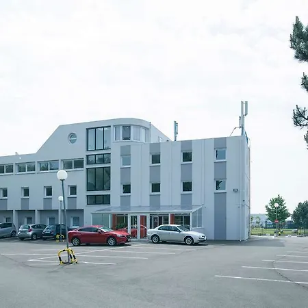 The Originals Boutique, La Maison Rouge, Lens Ouest 3* Noeux-les-Mines